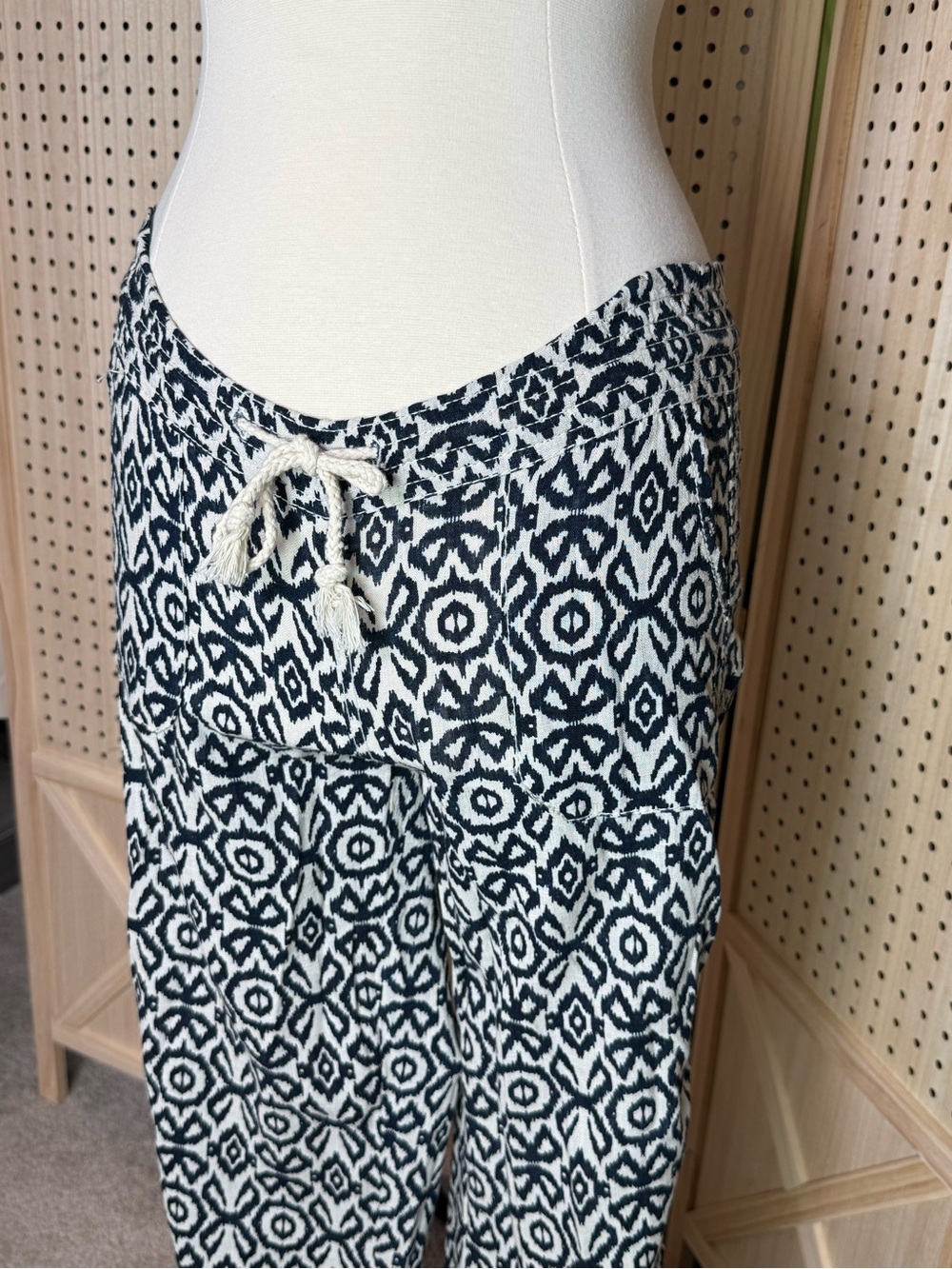 1850 Navy Blue Cream Linen Blend Boho Print Wide Leg Drawstring Pants Medium - Picture 3 of 13